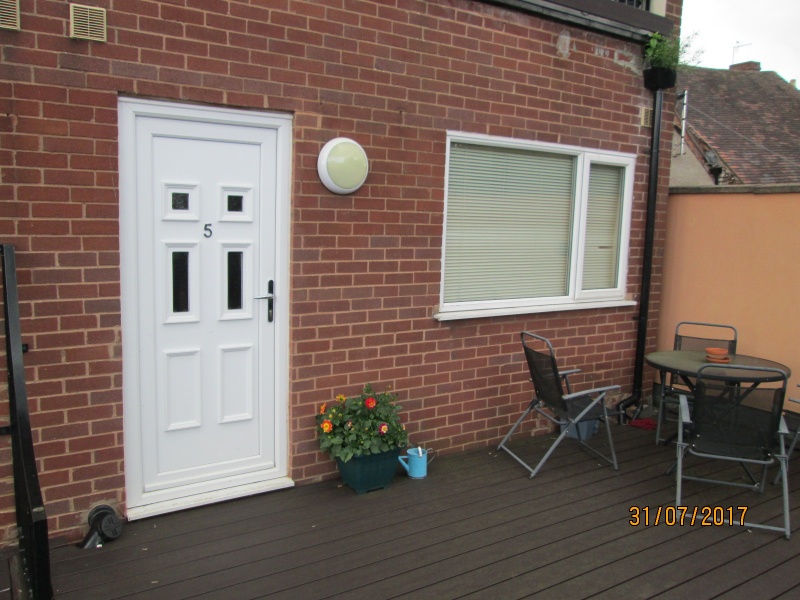 Flat , -, High Street  Droitwich Worcestershire